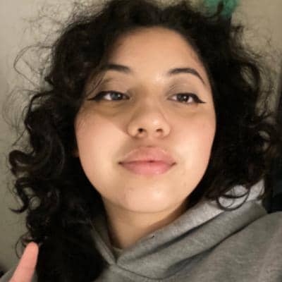 Sitter Profile Image: Mayte C.