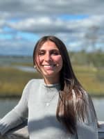 Sitter Profile Image: Julia G.