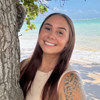 Sitter Profile Image: Monica W.