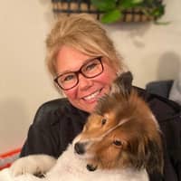 Sitter Profile Image: Carey L.