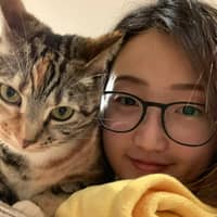 Sitter Profile Image: zhi z.