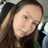 Sitter Profile Image: stefani d.