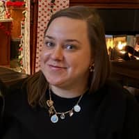 Sitter Profile Image: Elizabeth B.