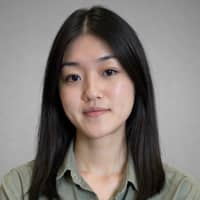 Sitter Profile Image: Lina S.