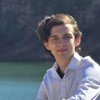 Sitter Profile Image: Shawn Q.