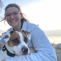 Sitter Profile Image: Rebecca W.