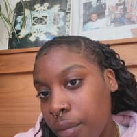 Sitter Profile Image: Antoinette W.