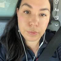 Sitter Profile Image: Mary V.