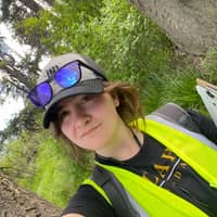 Sitter Profile Image: Victoria W.