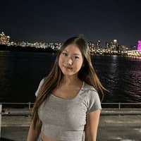 Sitter Profile Image: Madison W.