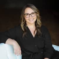 Sitter Profile Image: Jenna J.