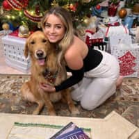 Sitter Profile Image: Dina V.