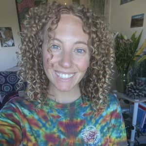 Sitter Profile Image: Chloe M.