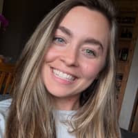 Sitter Profile Image: Haley D.