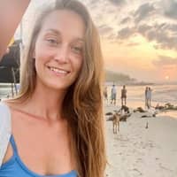 Sitter Profile Image: Emily N.