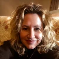 Sitter Profile Image: Pamela L.