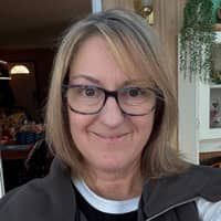 Sitter Profile Image: Roxanne C.