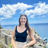 Sitter Profile Image: Annalee L.