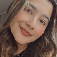 Sitter Profile Image: Alondra Q.