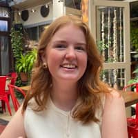 Sitter Profile Image: Bridget S.