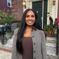 Sitter Profile Image: Syenna M.