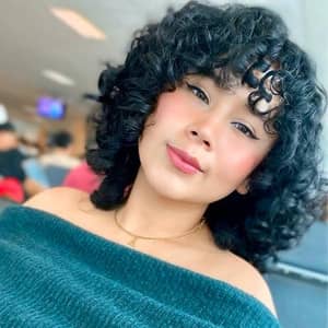 Sitter Profile Image: Aracelli C.