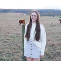 Sitter Profile Image: Emma S.