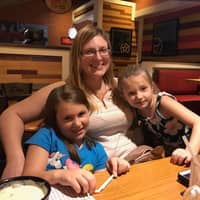 Sitter Profile Image: Robin H.