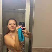 Sitter Profile Image: nadia s.