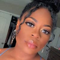 Sitter Profile Image: Portia R.