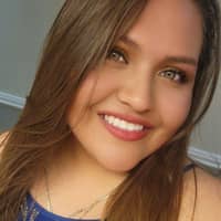 Sitter Profile Image: Monique V.