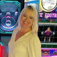 Sitter Profile Image: Stacey D.