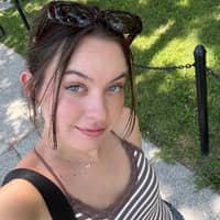 Sitter Profile Image: Maya W.
