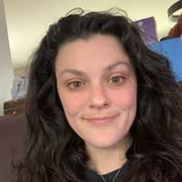 Sitter Profile Image: Alexis H.