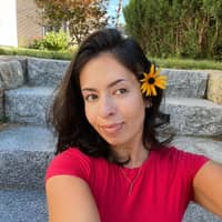 Sitter Profile Image: Gabby S.