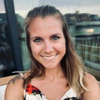 Sitter Profile Image: Renee L.