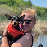 Sitter Profile Image: Hannah M.