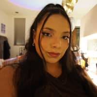 Sitter Profile Image: Sophia J.