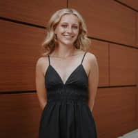 Sitter Profile Image: Isabella O.