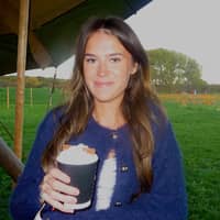 Sitter Profile Image: India R.