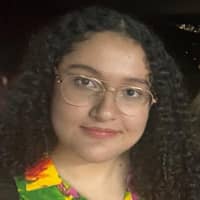 Sitter Profile Image: Daniela R.