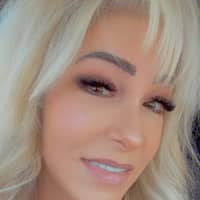 Sitter Profile Image: Cynthia F.