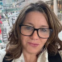 Sitter Profile Image: Robin S.