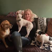 Sitter Profile Image: Donna L.