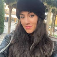 Sitter Profile Image: Carla D.