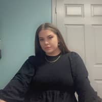 Sitter Profile Image: Joeleen L.