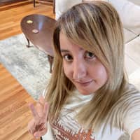 Sitter Profile Image: Kairi H.