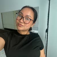 Sitter Profile Image: Elouiza C.