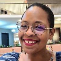 Sitter Profile Image: Crystal D.