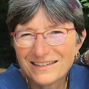 Sitter Profile Image: Christine D.